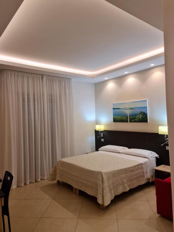 Il Vascello Hotel Porto Cesareo Exterior photo